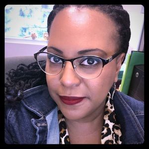 Meet your Posher, Lynnette